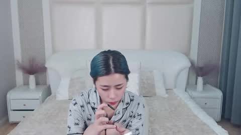 berniceafra online show from September 10, 12:54 am