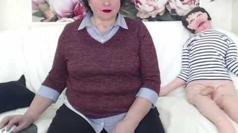 BerryShickX online show from March 9, 9:35 am