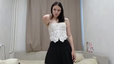 Ava online show from June 4, 11:36 am