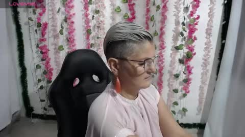 bibiana online show from February 7, 11:01 am