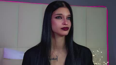 Beverly online show from September 18, 12:15 pm