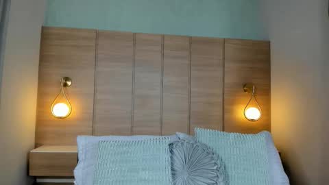 Bian  online show from September 16, 2:30 am