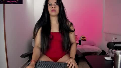 Biancastrong.. IGThebiancastrong online show from November 9, 2:40 am