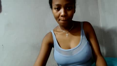 bienvenue987832 online show from May 31, 5:02 am