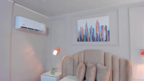   online show from October 10, 10:09 am