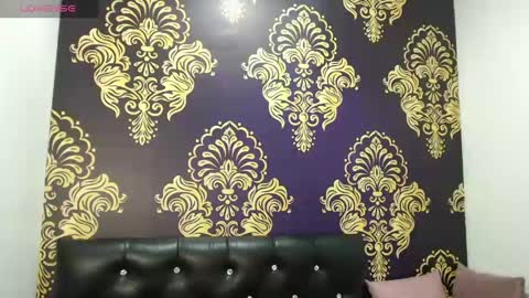 bigboobssammy online show from April 17, 3:08 am