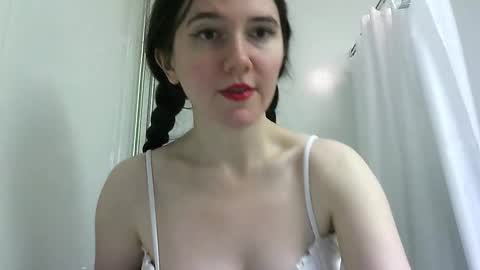 Isabella online show from October 5, 1:54 am