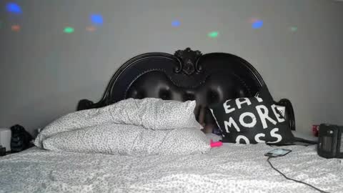 bigbuttsarena online show from September 9, 5:07 am