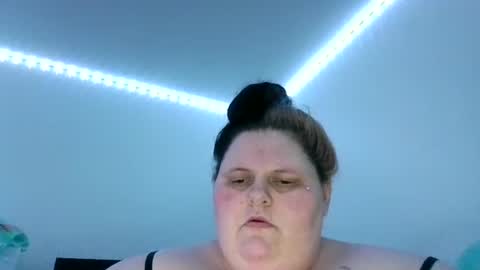 bigmama91 online show from September 22, 12:36 pm