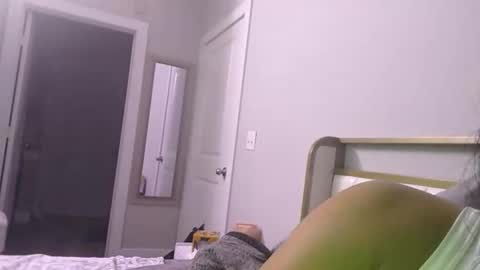 bignaturalmami online show from June 1, 5:20 am