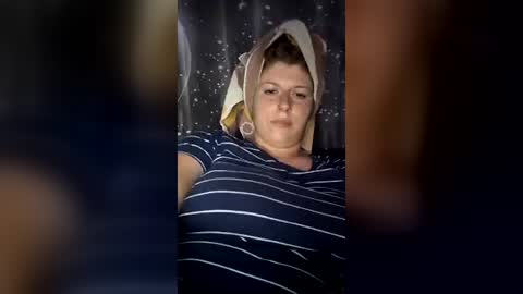 bigtitslala online show from June 17, 9:38 pm
