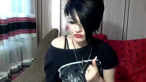 black_hot_01 online show from February 28, 6:21 am