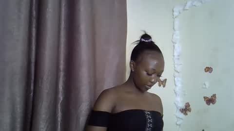 veraa online show from November 28, 2:09 pm