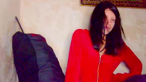 Kristin online show from October 10, 2:33 pm