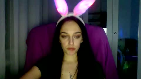 Ivy online show from January 12, 6:37 pm