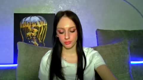 Ivy online show from February 16, 6:08 pm