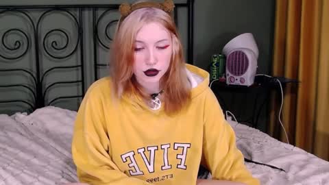 blacky_tea online show from December 12, 1:39 pm