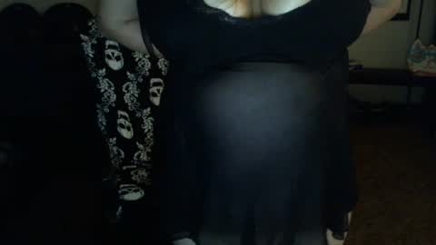 bladesizzo3111 online show from July 20, 5:43 am
