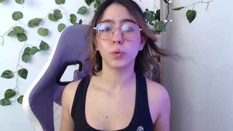   online show from January 30, 2:04 pm