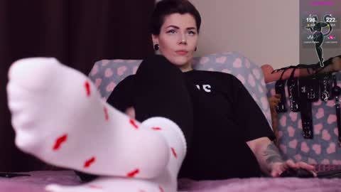 Britney online show from December 8, 5:33 pm