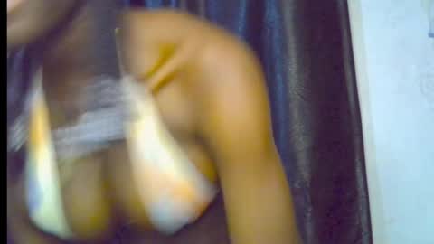 nikky00 online show from June 1, 6:42 pm
