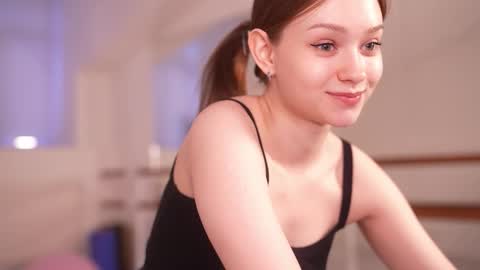  SHEILA  online show from October 7, 4:39 am