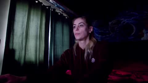 blonde4pasion online show from March 3, 9:38 am