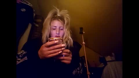 Gia  online show from January 16, 1:04 pm