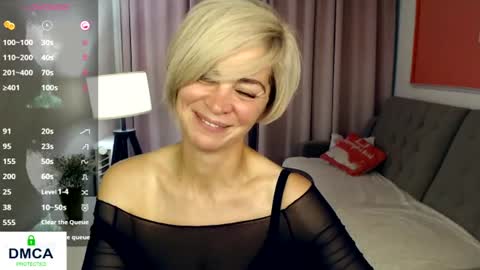 Lola online show from July 11, 9:04 pm