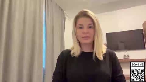 blondie_xoxoxo online show from October 7, 8:19 am