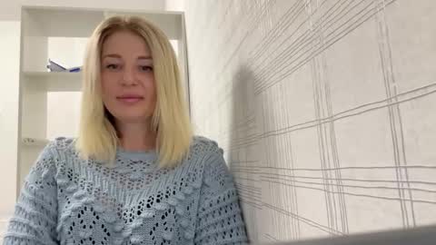 blondie_xoxoxo online show from September 22, 9:19 am