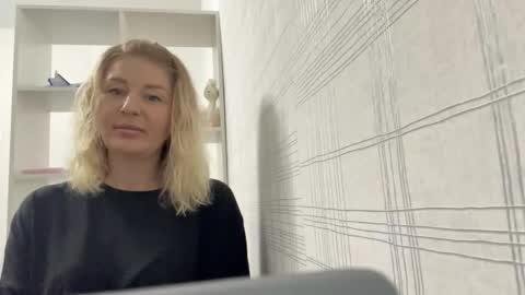 blondie_xoxoxo online show from September 25, 8:02 am