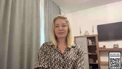 blondie_xoxoxo online show from October 3, 9:36 am