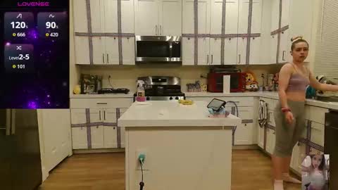 Bubbles online show from December 20, 8:51 am