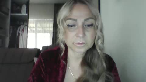 Iren online show from September 15, 1:19 pm