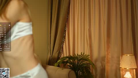 Elly online show from February 23, 1:32 pm