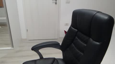 Juliet online show from December 15, 8:14 pm