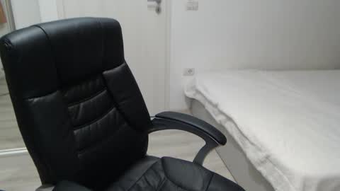 Juliet online show from October 9, 4:44 pm