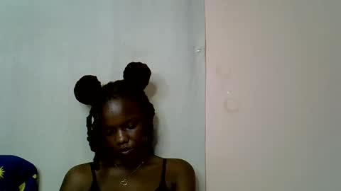 blue_savagee online show from November 1, 8:02 pm