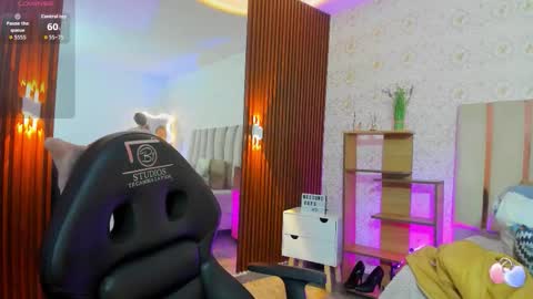 blue_tay1 online show from September 19, 11:53 am