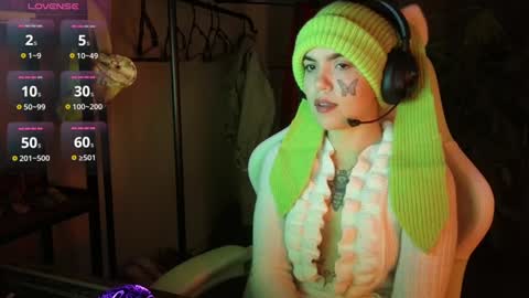 Blue online show from December 26, 12:59 pm