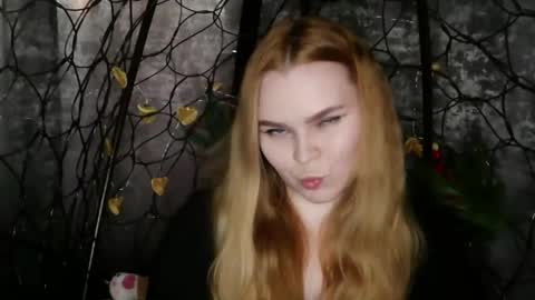 blushing_star online show from April 16, 4:06 pm