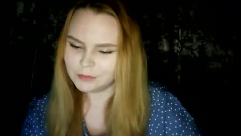 blushing_star online show from November 18, 5:03 pm