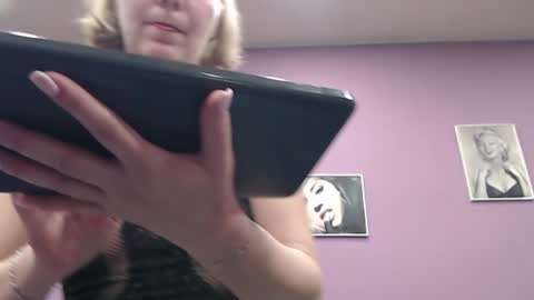 SlutWife online show from February 2, 1:12 am