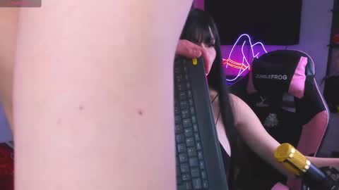 becky online show from September 24, 9:47 pm