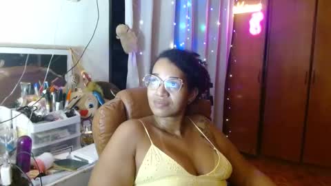 Queen Bon Vivantt online show from March 6, 12:00 am