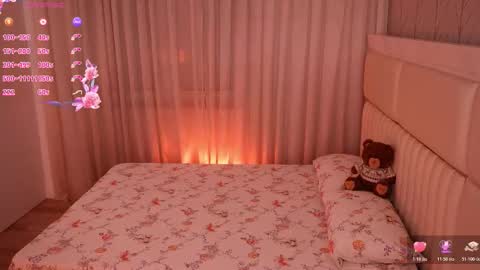 boootyfrytti online show from March 5, 7:42 pm