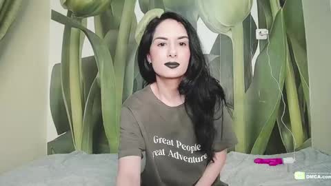 Helen  online show from December 29, 3:13 pm