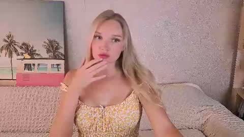 BoysLoveBlondee online show from September 23, 6:33 am