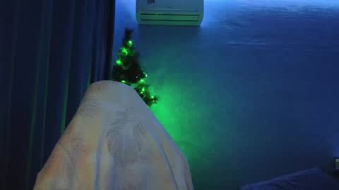 Belle  online show from December 15, 12:43 pm